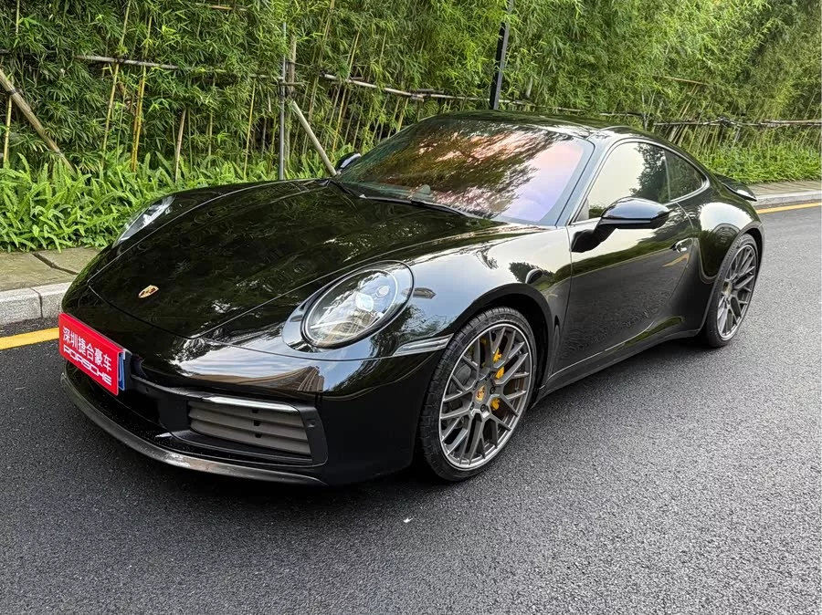 Porsche 911