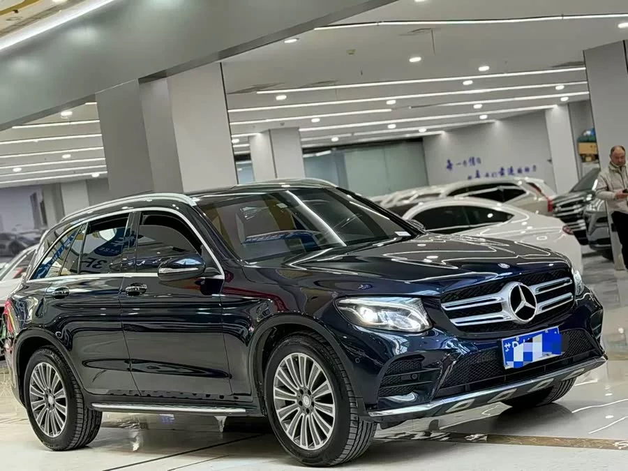 Mercedes Benz GLC