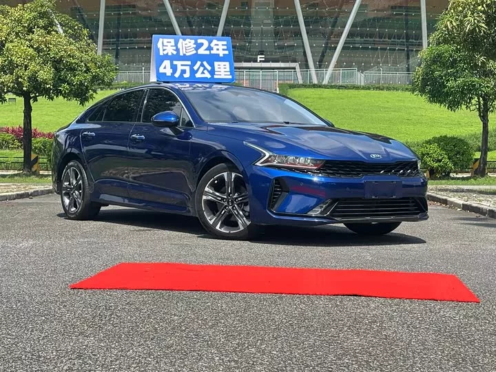 kia K5