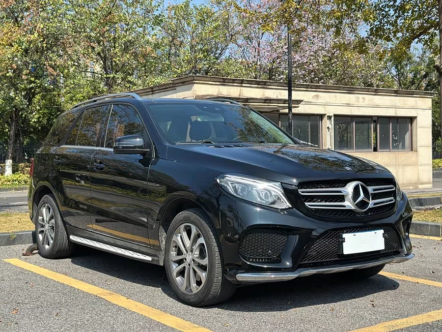 Mercedes Benz GLE (Imported)
