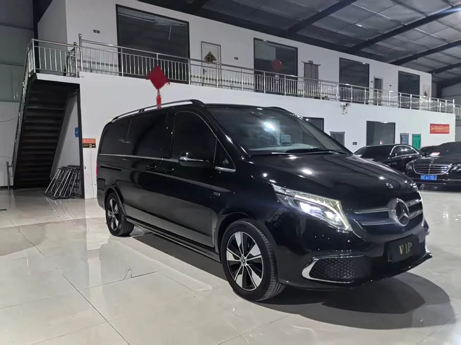 Mercedes Benz Class V