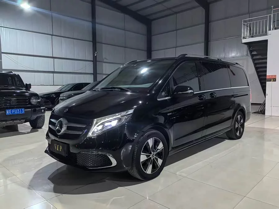 Mercedes Benz Class V