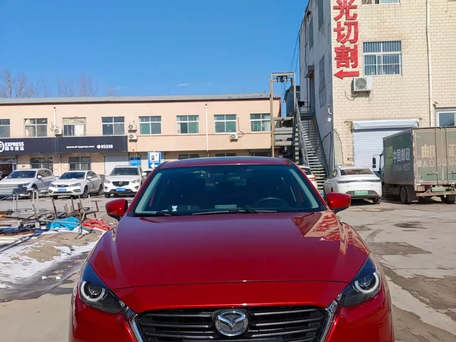 Mazda 3