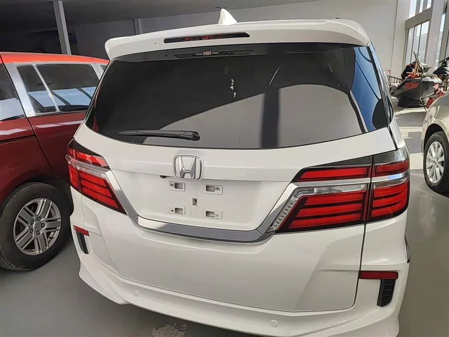 Honda Elysion