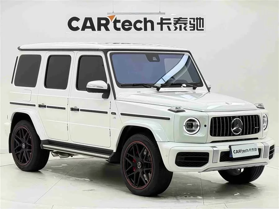Mercedes Benz G-rated