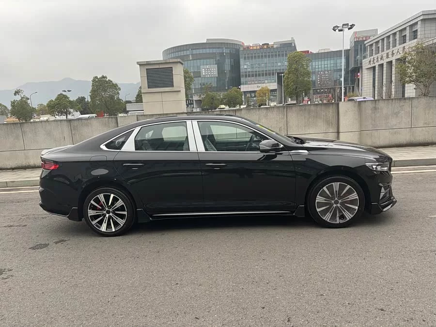 Geely Xingrui
