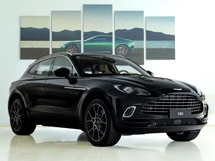 Aston Martin DBX