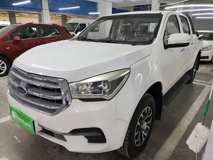 Isuzu TAGA Daka