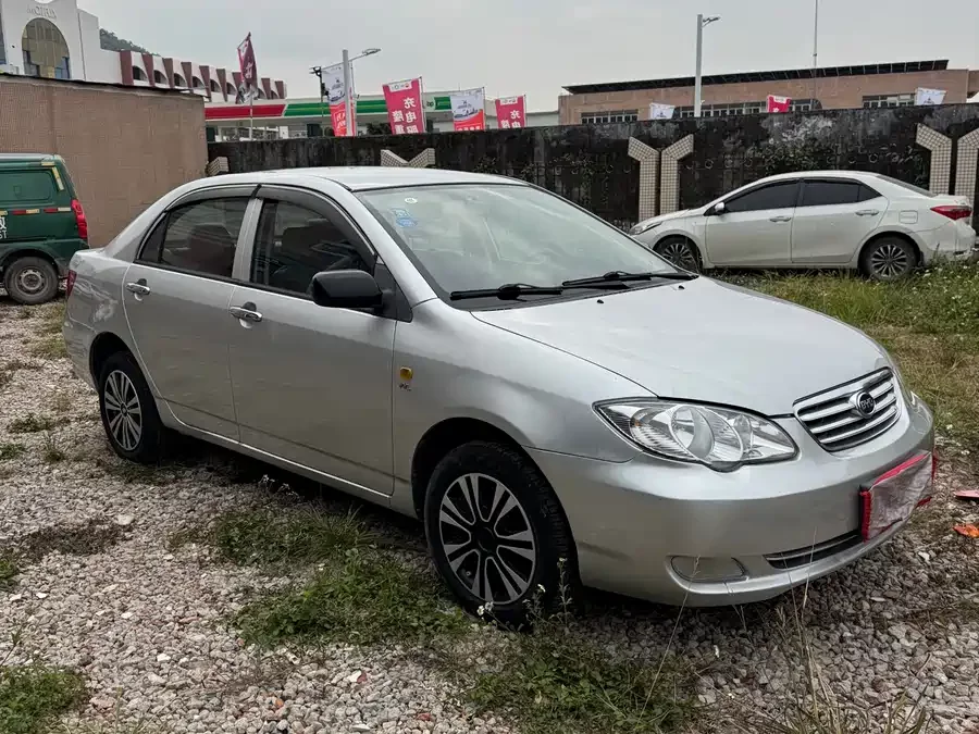 BYD F3
