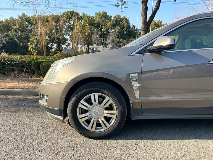 Cadillac SRX