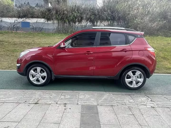 Changan CS35