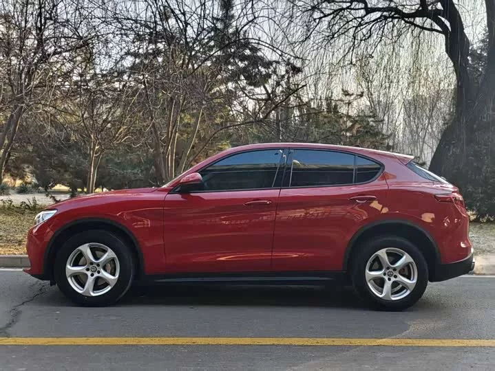 alfa romeo Stelvio