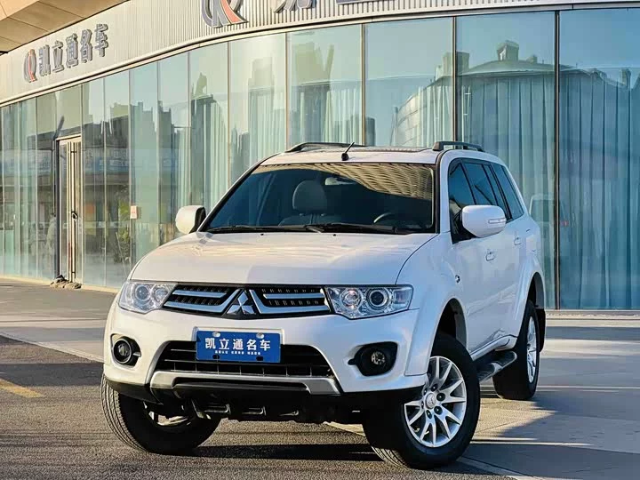 Mitsubishi Pajero Jinchang