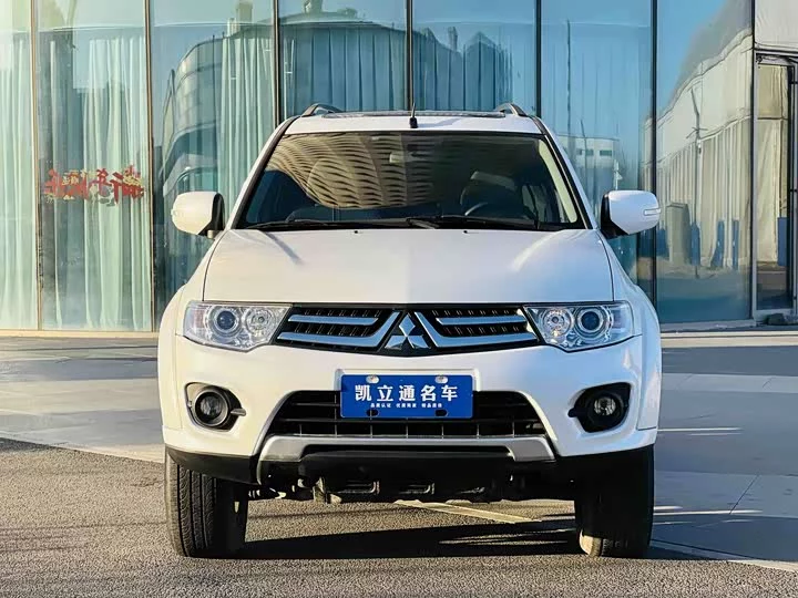 Mitsubishi Pajero Jinchang