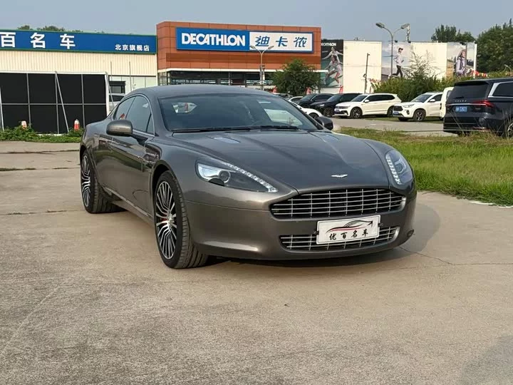 Aston Martin Rapide