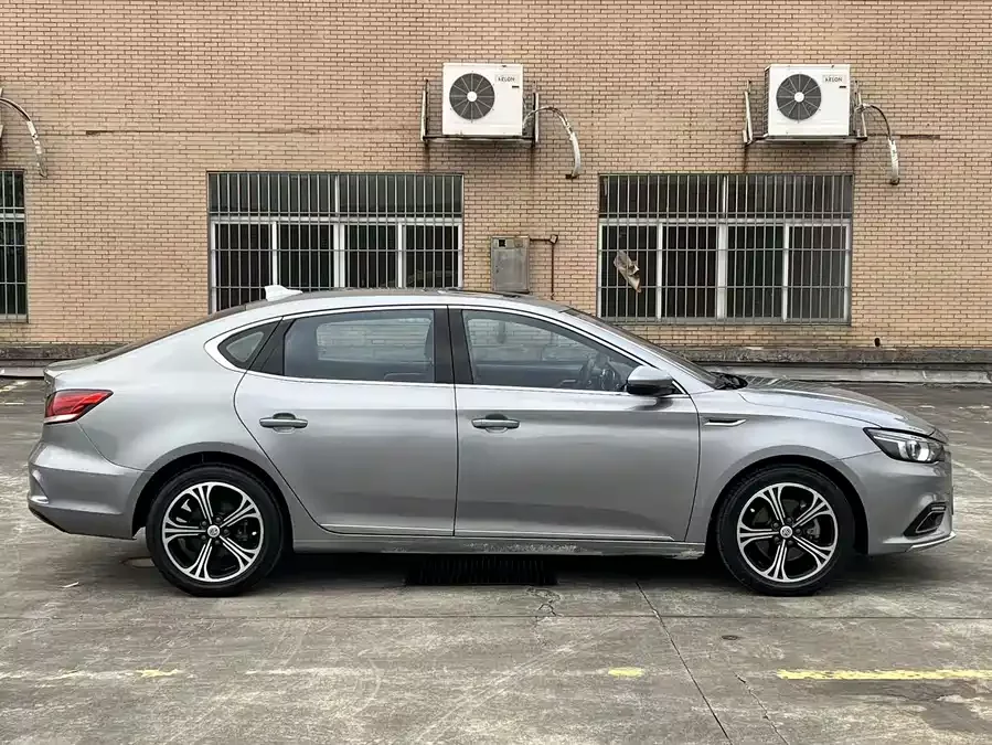 MG 6