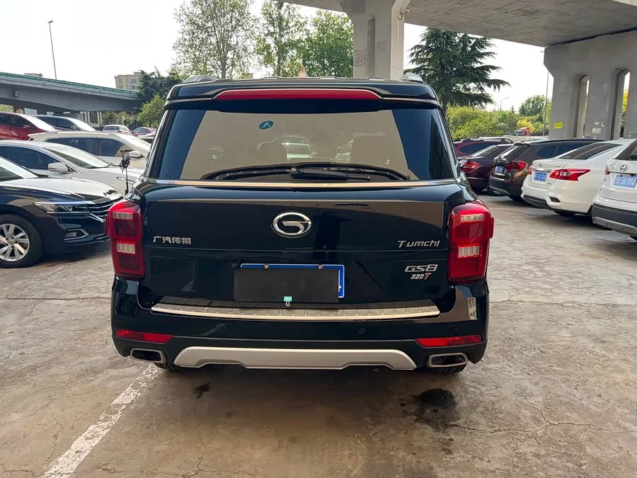 GAC Trumpchi GS8
