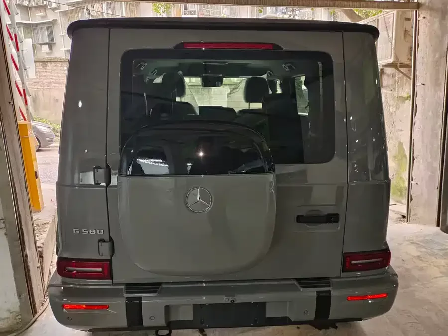 Mercedes Benz G-class new energy