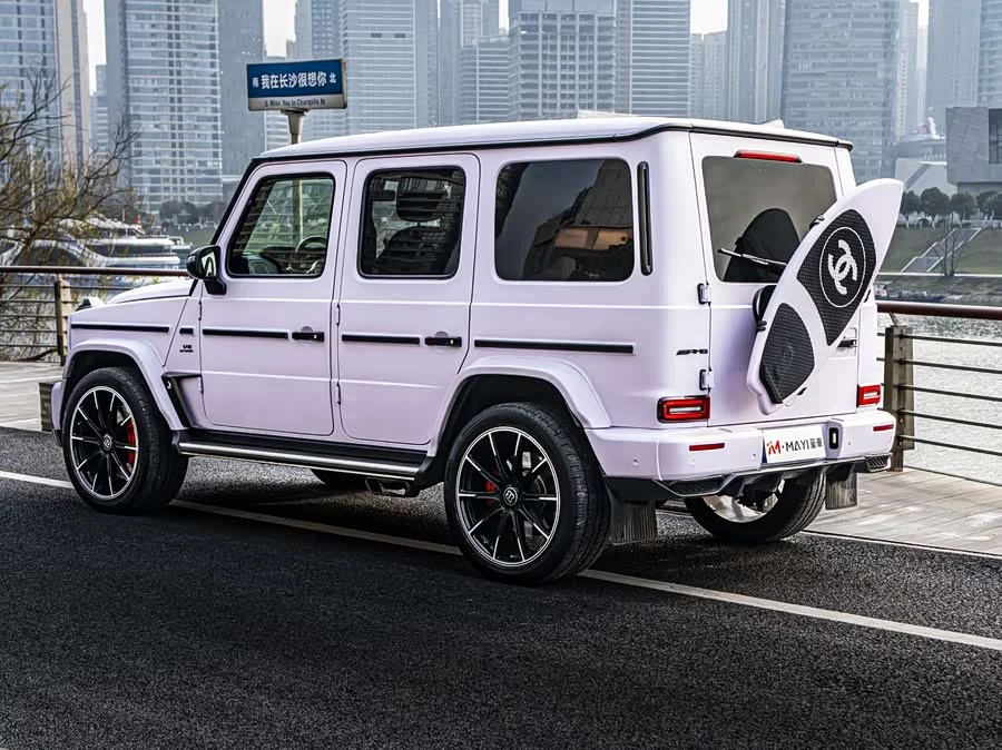 Mercedes Benz G-rated