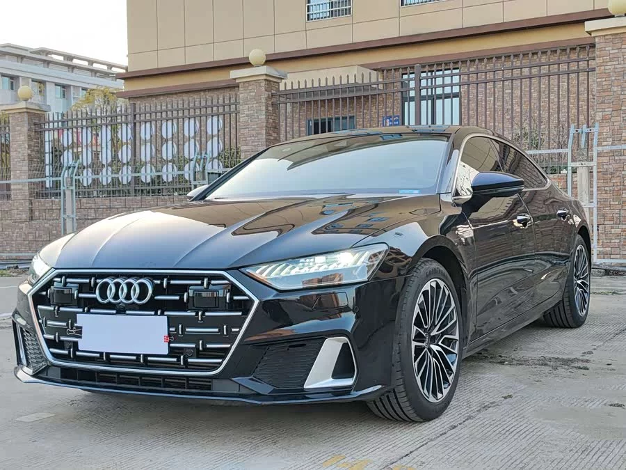 Audi A7L