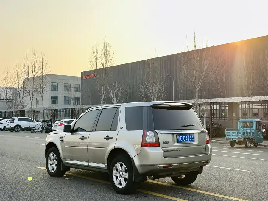 Land Rover Freelander 2