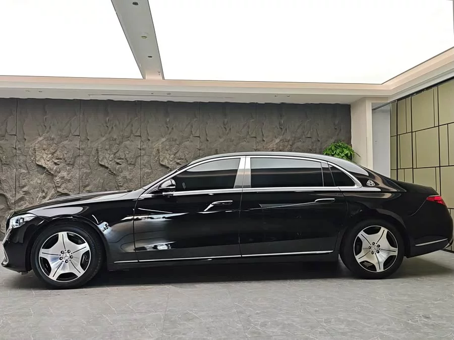 Mercedes Benz Maybach S-Class