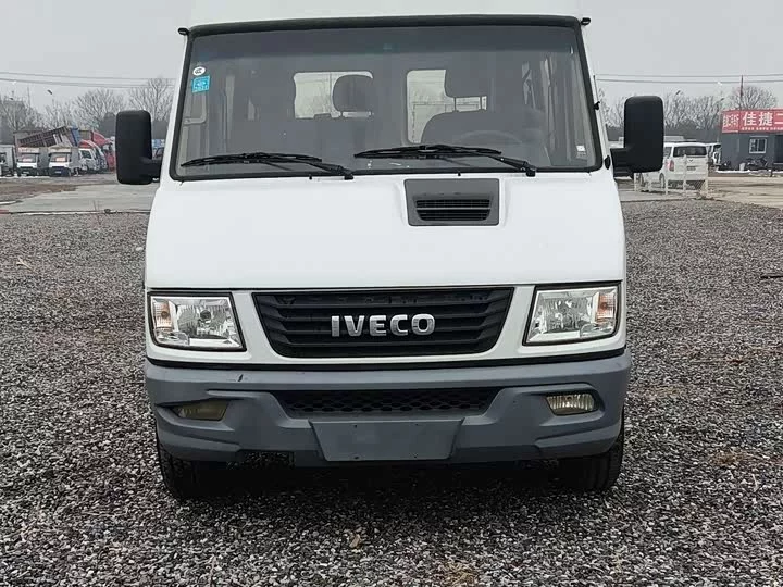 Iveco proud