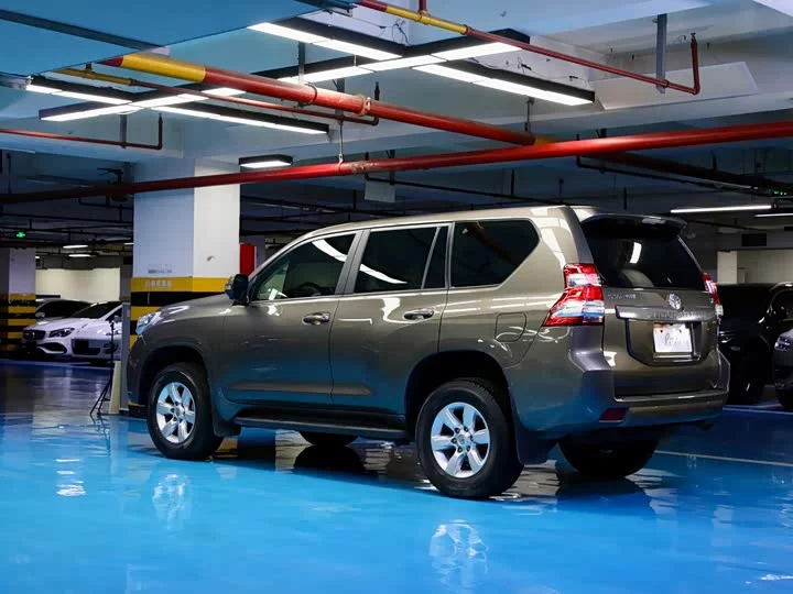 Toyota prado
