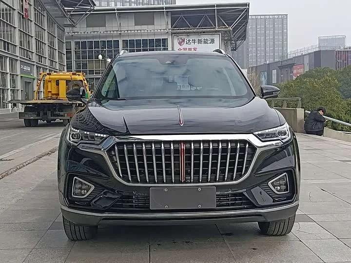 Hongqi HS5