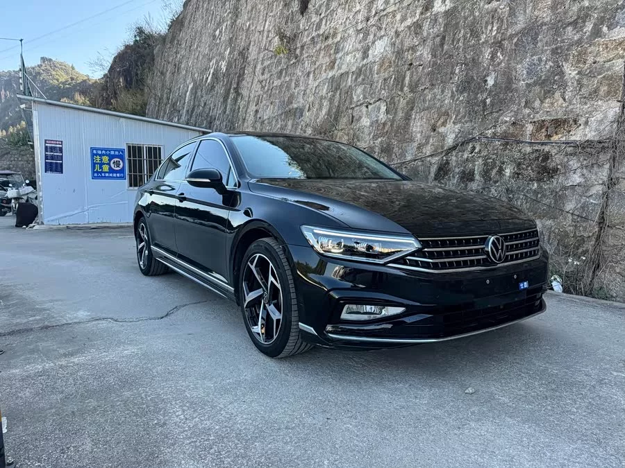 Volkswagen Magotan
