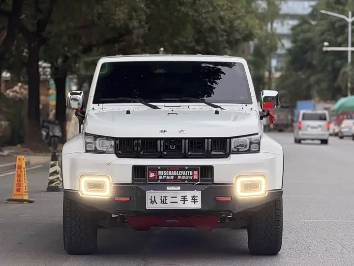 BAIC BJ40