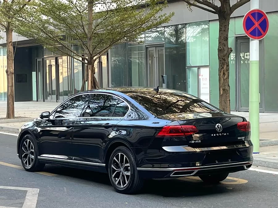 Volkswagen Magotan