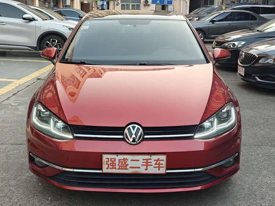 Volkswagen golf