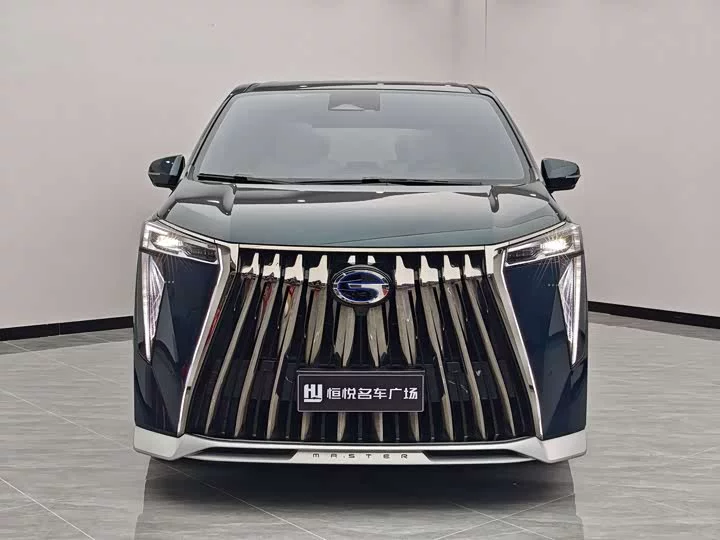 GAC Trumpchi M8