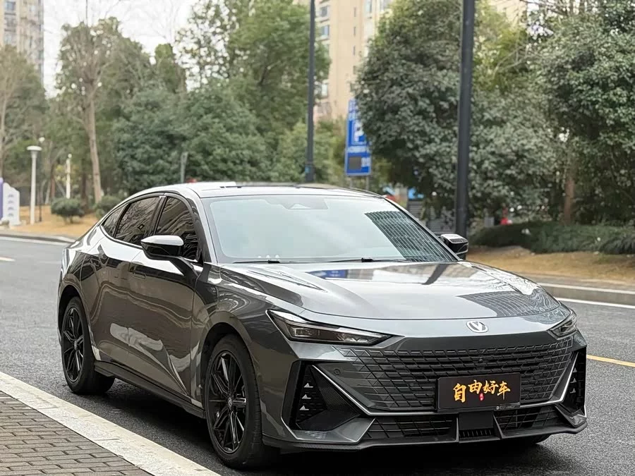 Changan UNI-V