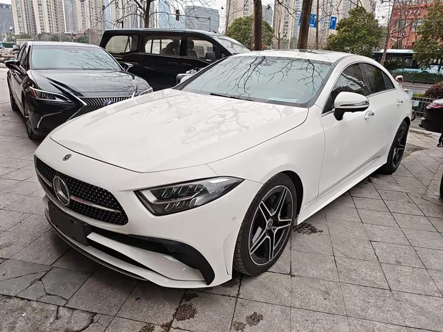 Mercedes Benz CLS