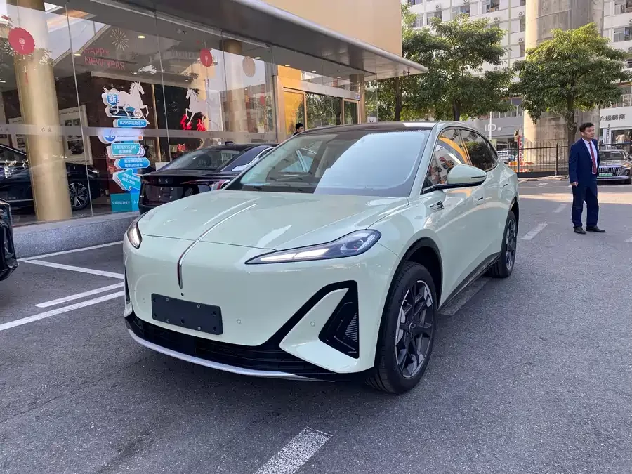 Hongqi Tiangong 06