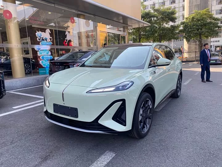 Hongqi Tiangong 06