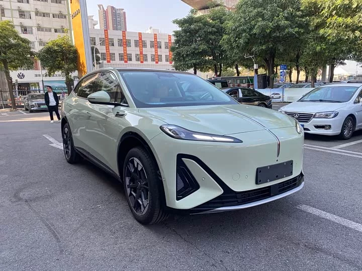 Hongqi Tiangong 06