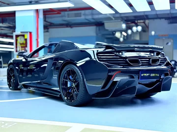 McLaren 12C