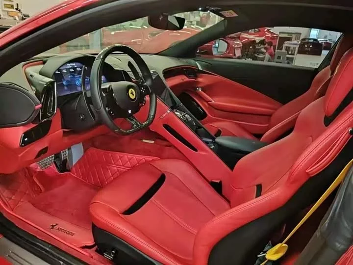 ferrari Roma
