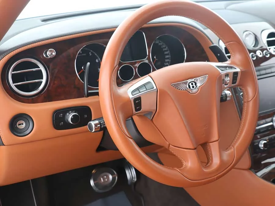 Bentley Flying Spur