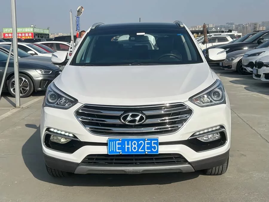 Hyundai Santa Fe