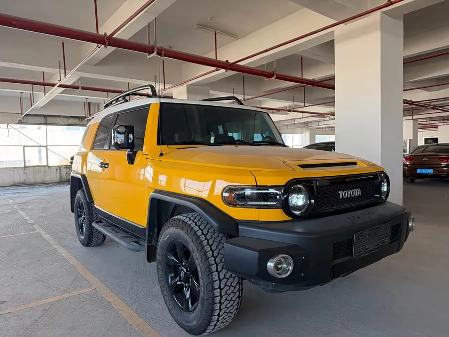 Toyota FJ Cruiser