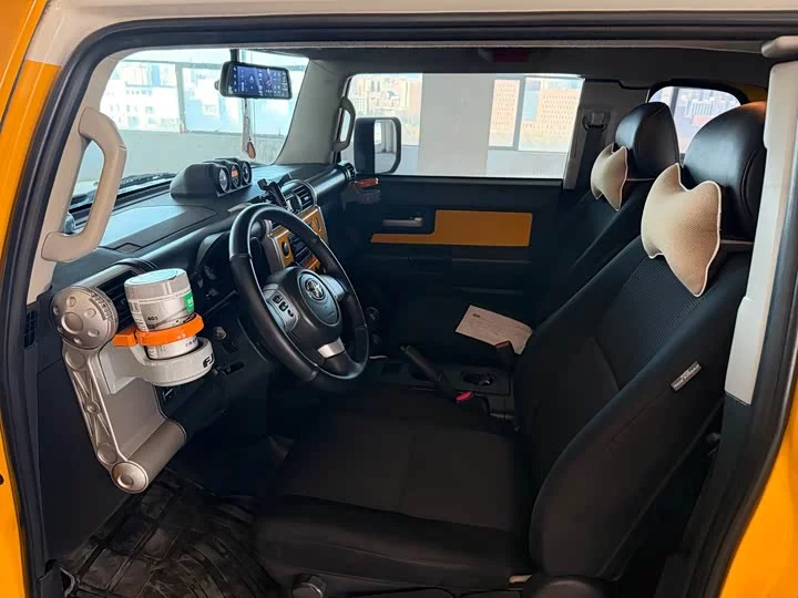 Toyota FJ Cruiser