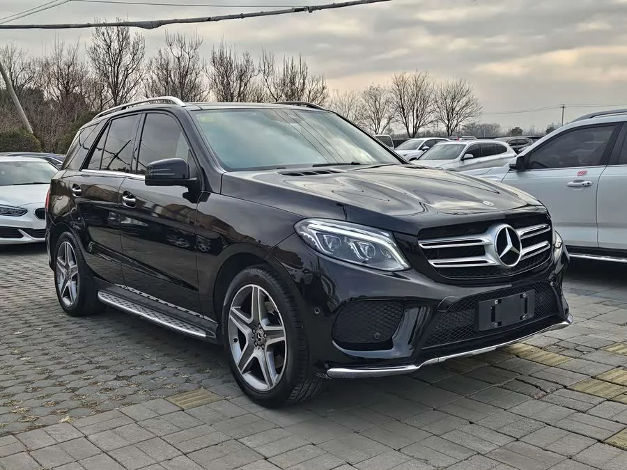 Mercedes Benz GLE (Imported)