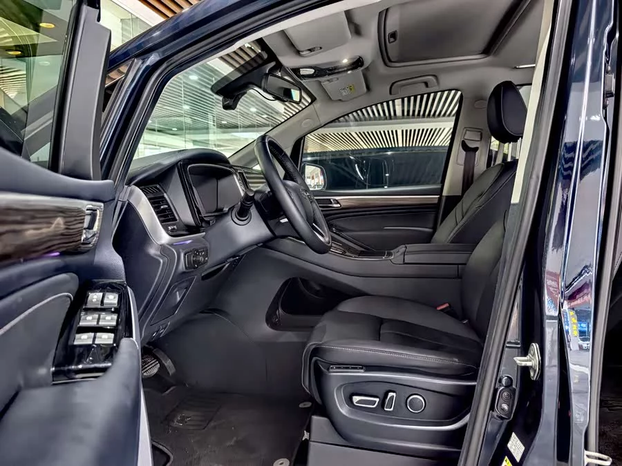 GAC Trumpchi M8