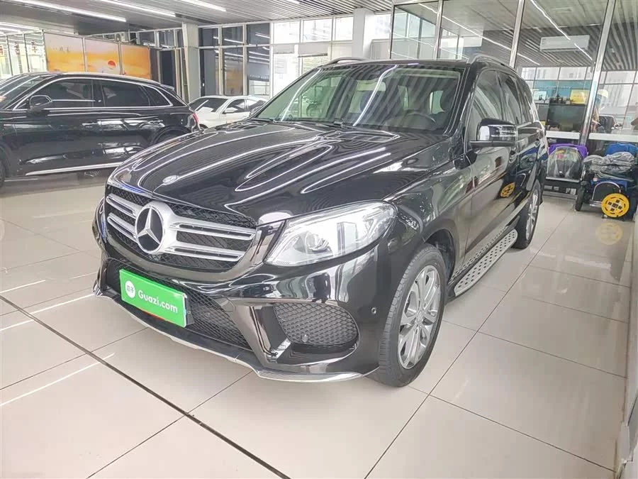 Mercedes Benz GLE (Imported)