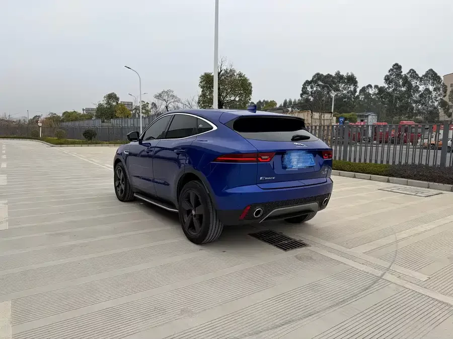 Jaguar E-PACE