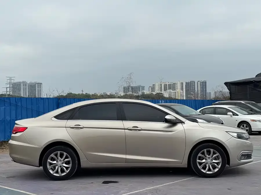 Geely Emgrand GL